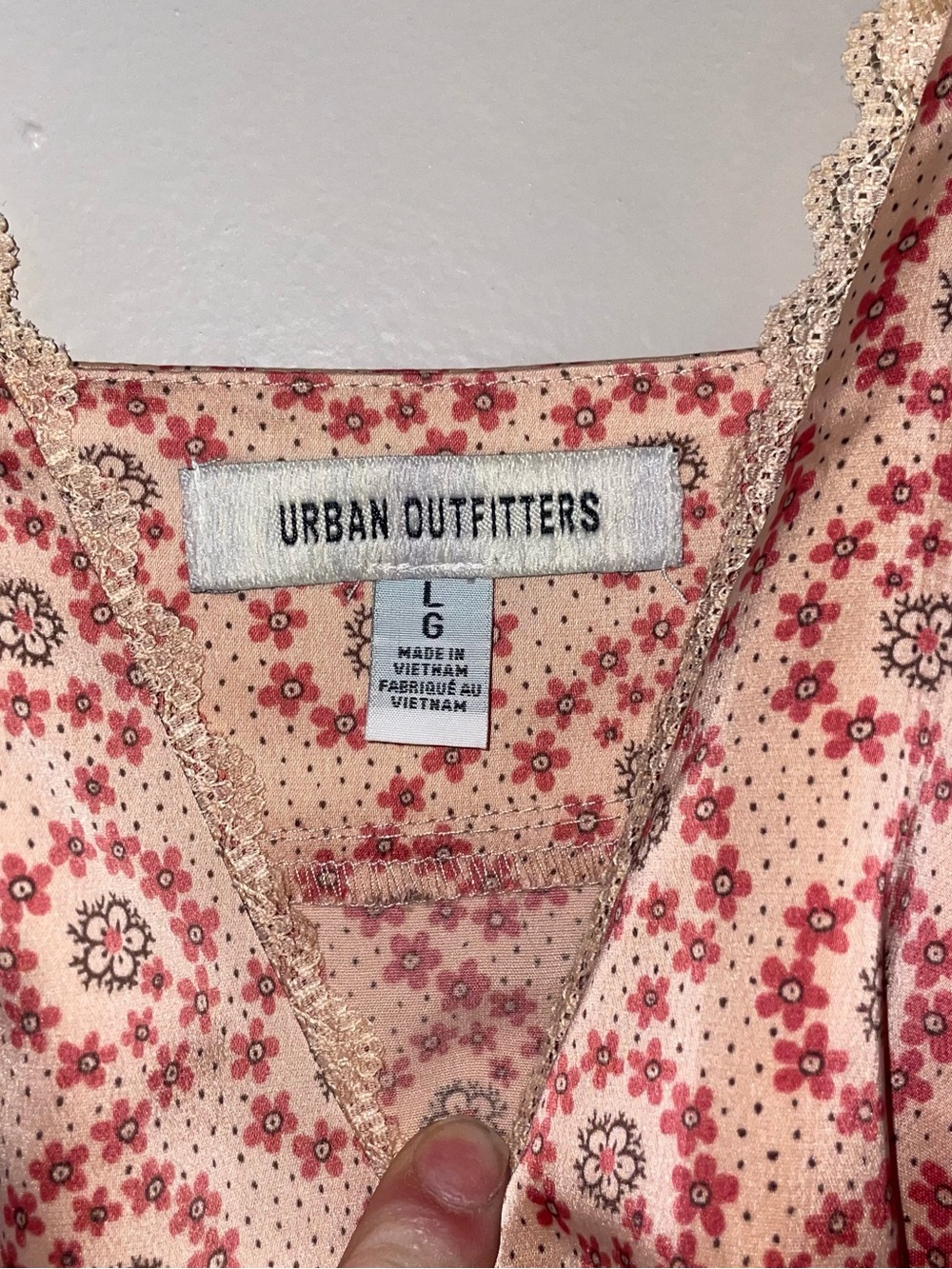 Kimchi Blue Urban Outfitters Floral Satin Ruffle Slip Ditzy Floral Mini Dress L - Picture 5 of 13